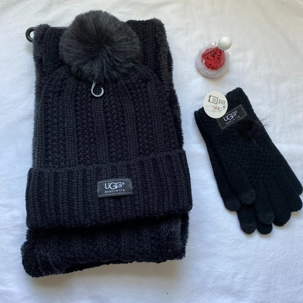 UGG Black Hat, Gloves & Infinity Scarf Set